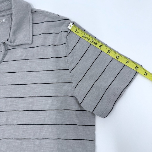Banana Republic Men’s Vintage Slub Cotton Grey w/ Navy Stripes Polo Shirt Large - Picture 8 of 8